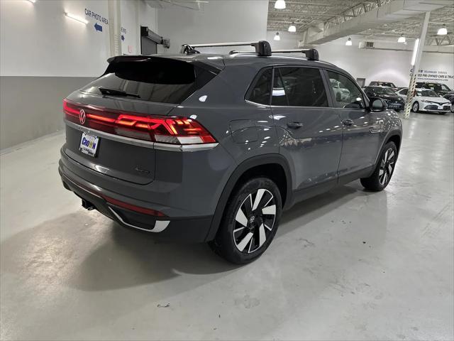 2026 Volkswagen Atlas Cross Sport SE with Technology