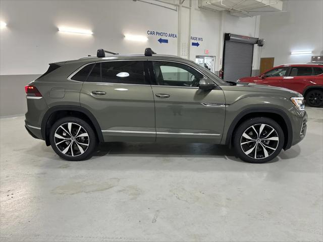 2026 Volkswagen Atlas Cross Sport SEL Premium R-Line