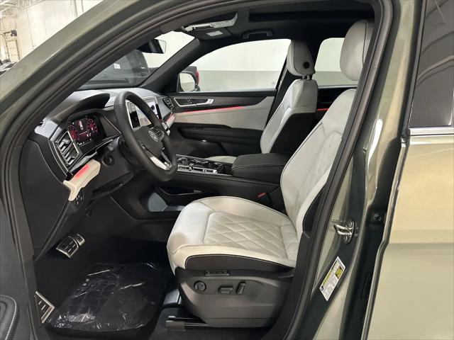 2026 Volkswagen Atlas Cross Sport SEL Premium R-Line