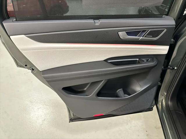 2026 Volkswagen Atlas Cross Sport SEL Premium R-Line