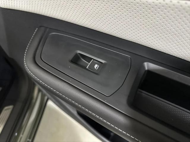 2026 Volkswagen Atlas Cross Sport SEL Premium R-Line