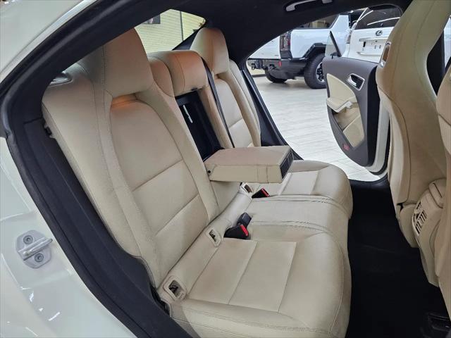 2018 Mercedes-Benz CLA 4MATIC