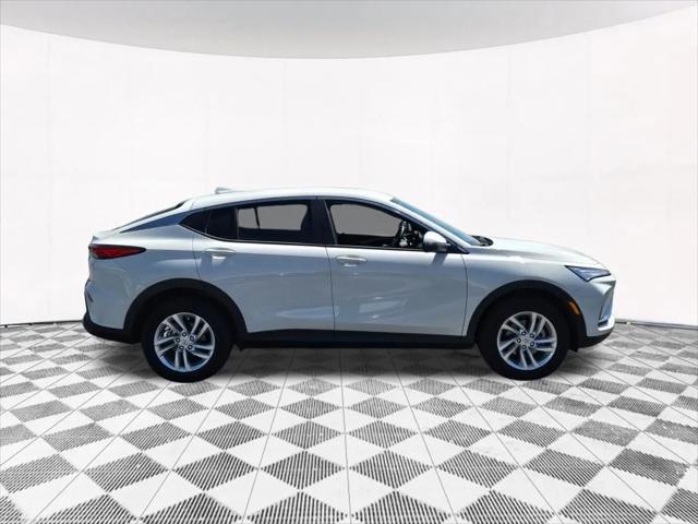 2026 Buick NV Preferred FWD