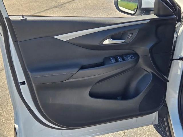 2026 Buick NV Preferred FWD