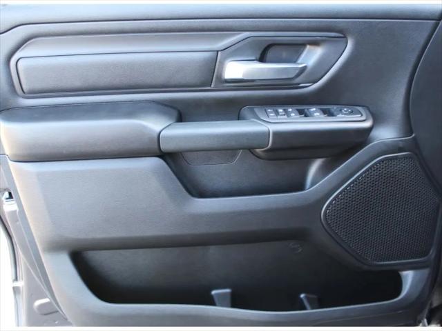 2026 Ram 1500 Tradesman Crew Cab 4x4 5'7" Box