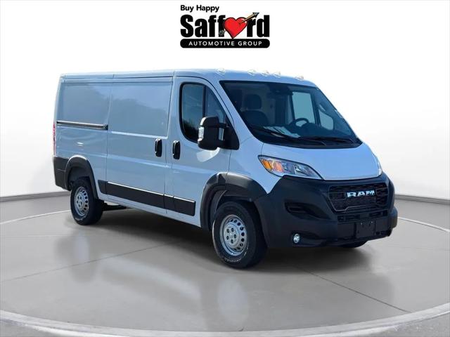 2026 Ram ProMaster Cargo Van Tradesman Low Roof 136" WB w/Pass Seat