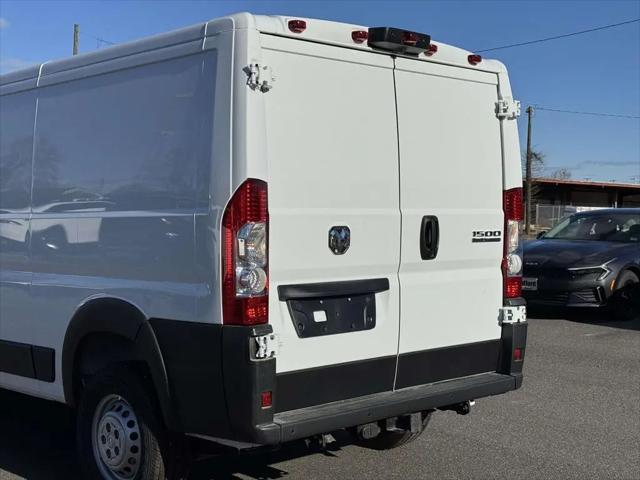 2026 Ram ProMaster Cargo Van Tradesman Low Roof 136" WB w/Pass Seat