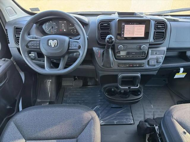 2026 Ram ProMaster Cargo Van Tradesman Low Roof 136" WB w/Pass Seat