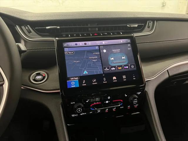 2025 Jeep Grand Cherokee Limited 4x2