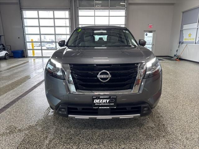 2023 Nissan Pathfinder SL 4WD 2023 Nissan Pathfinder SL 4WD