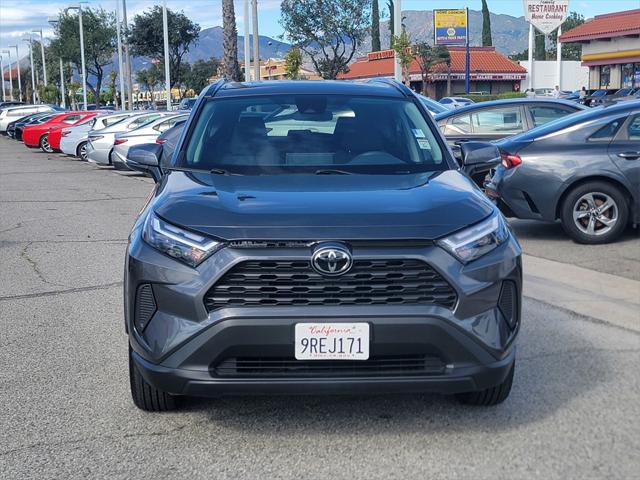 2025 Toyota RAV4 XLE 2025 Toyota RAV4 XLE