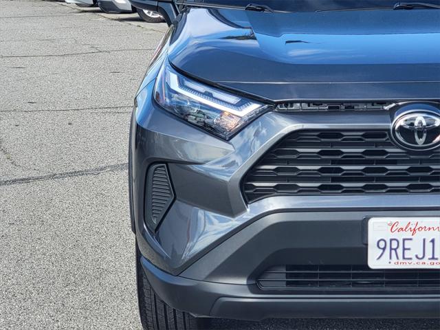 2025 Toyota RAV4 XLE 2025 Toyota RAV4 XLE