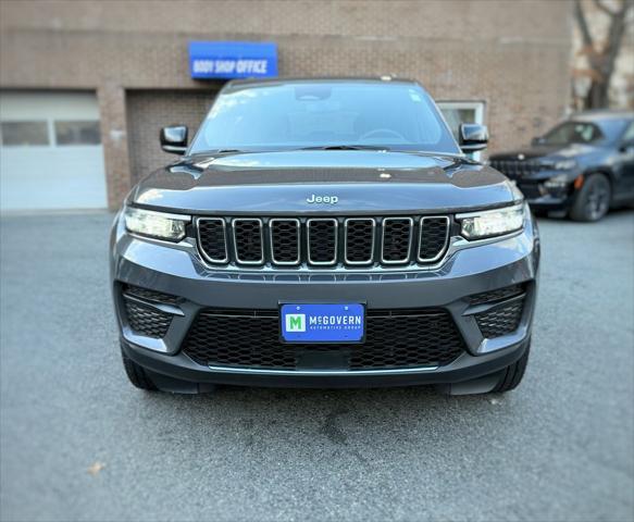 2024 Jeep Grand Cherokee Laredo 4x4