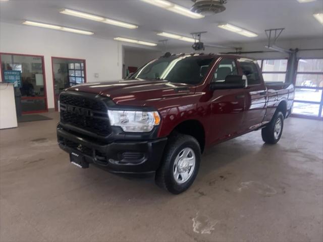 2022 RAM 3500 Tradesman Crew Cab 4x4 64 Box