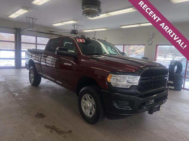 2022 RAM 3500 Tradesman Crew Cab 4x4 64 Box