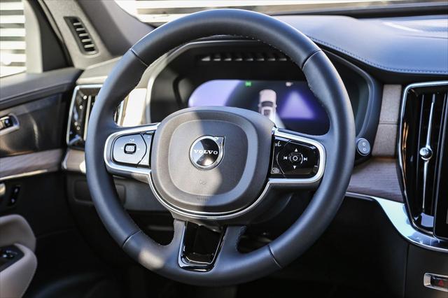 2026 Volvo XC90 Plus, B6 AWD Gas (mild hybrid), Gasoline, Bright, 7 Seats