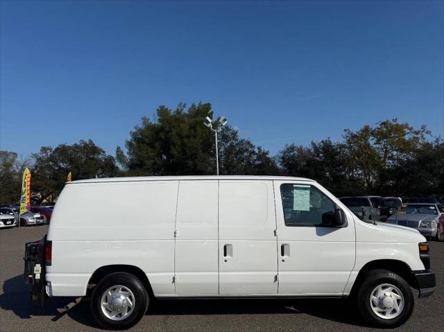 2009 Ford E-150 Commercial