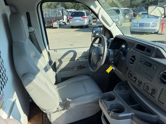 2009 Ford E-150 Commercial