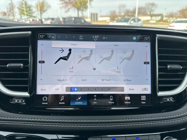 2026 Chrysler Pacifica Select AWD