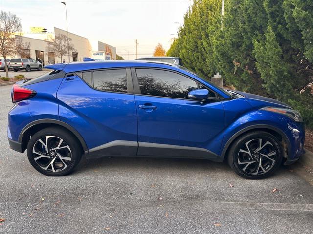 2020 Toyota C-HR XLE 2020 Toyota C-HR XLE
