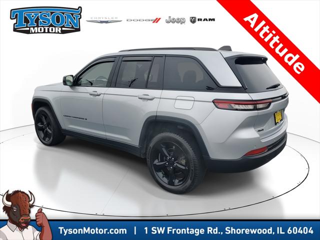 2022 Jeep Grand Cherokee Altitude 4x4 2022 Jeep Grand Cherokee Altitude 4x4
