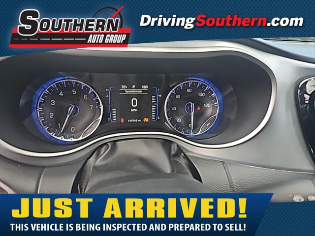 2020 Chrysler Pacifica Touring 2020 Chrysler Pacifica Touring