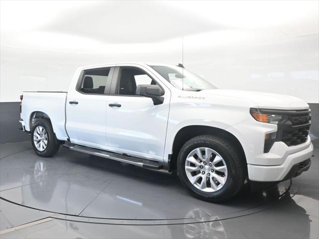 2022 Chevrolet Silverado 1500 2WD Crew Cab Short Bed Custom 2022 Chevrolet Silverado 1500 2WD Crew Cab Short Bed Custom