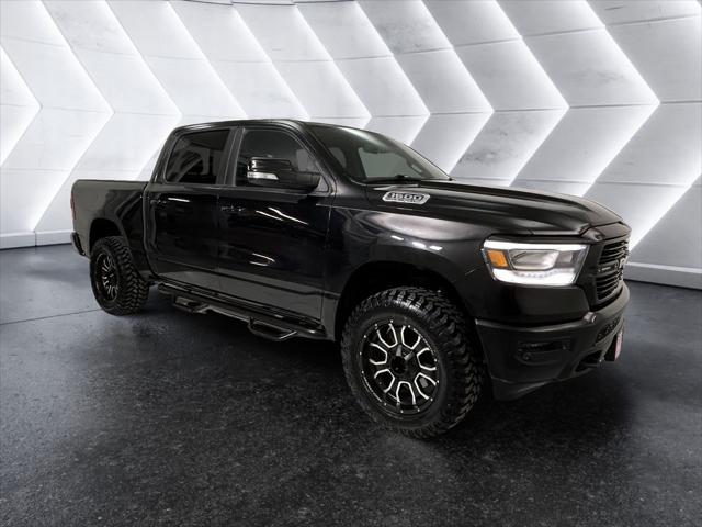 2019 RAM 1500 Big Horn/Lone Star Crew Cab 4x4 57 Box
