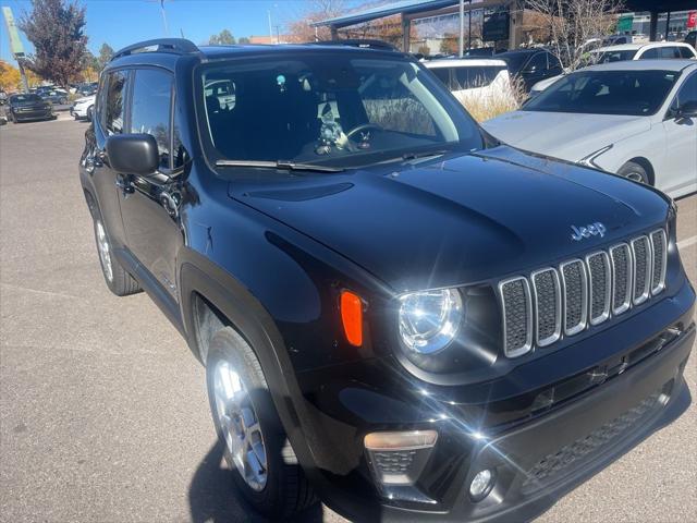 2023 Jeep Renegade Latitude 4x4 2023 Jeep Renegade Latitude 4x4