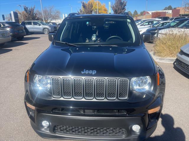 2023 Jeep Renegade Latitude 4x4 2023 Jeep Renegade Latitude 4x4