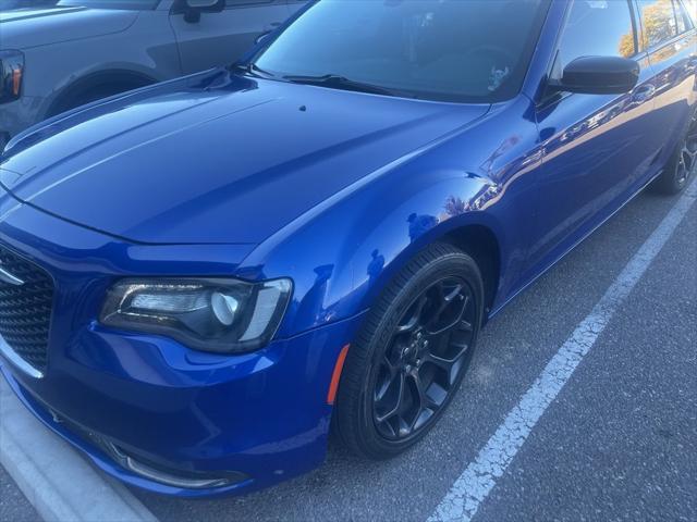 2019 Chrysler 300 Touring