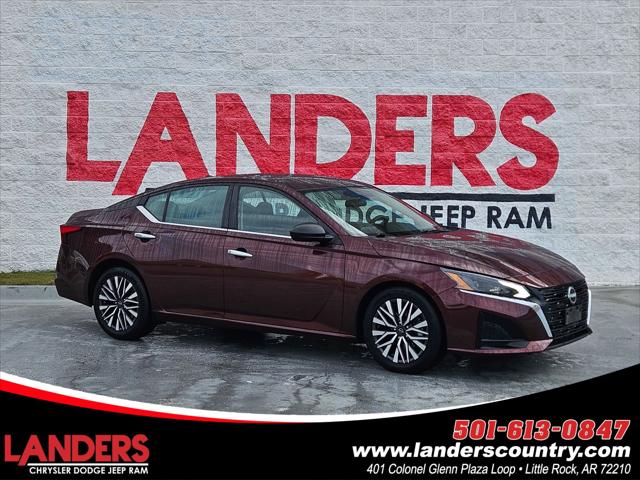 2024 Nissan Altima SV FWD