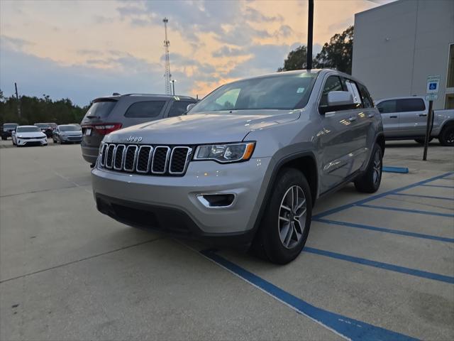 2020 Jeep Grand Cherokee Laredo E 4X2