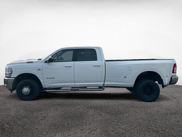 2022 RAM 3500 Big Horn Crew Cab 4x4 8 Box