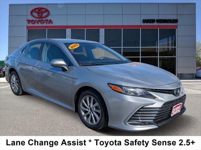 2022 Toyota Camry LE