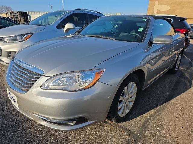 2013 Chrysler 200 Touring 2013 Chrysler 200 Touring
