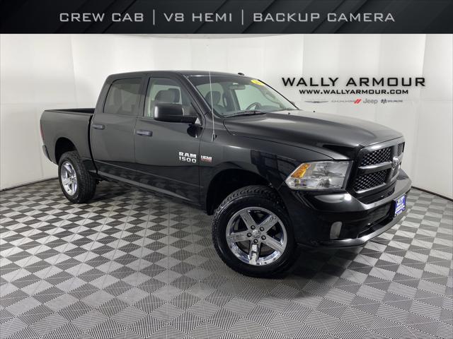 2017 RAM 1500 Express Crew Cab 4x4 57 Box