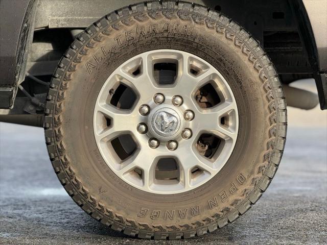 2020 RAM 2500 Laramie Crew Cab 4X4 64 Box