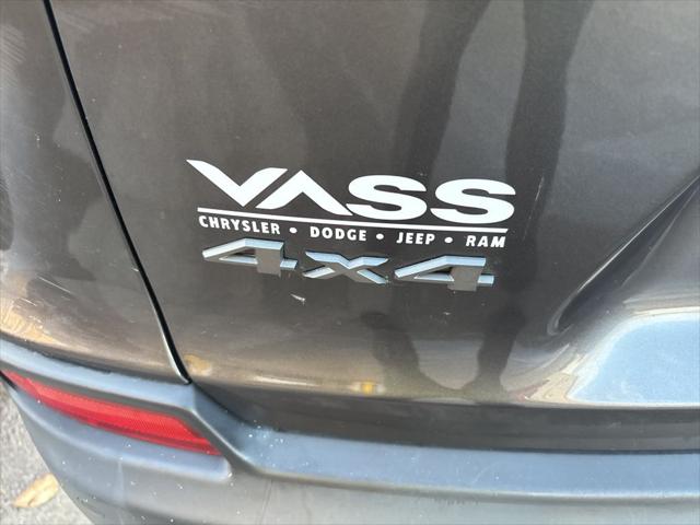 2019 Jeep Cherokee Trailhawk 4x4 2019 Jeep Cherokee Trailhawk 4x4