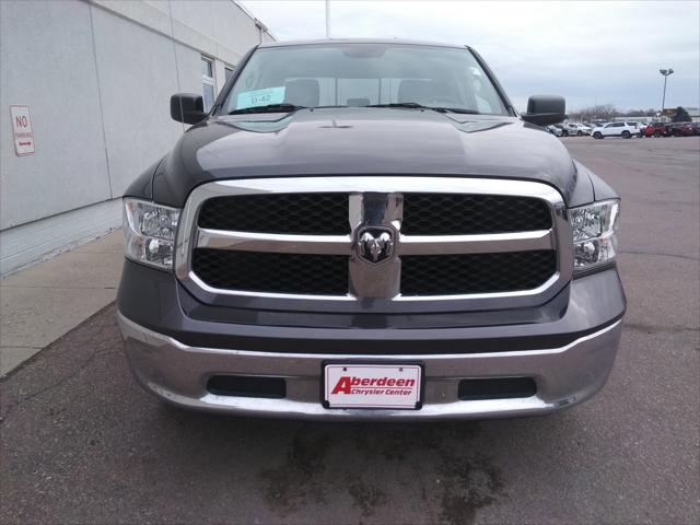 2018 RAM 1500 SLT Quad Cab 4x4 64 Box 2018 RAM 1500 SLT Quad Cab 4x4 64 Box