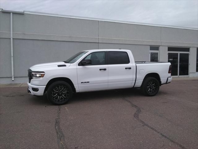 2024 RAM 1500 Big Horn Crew Cab 4x4 57 Box 2024 RAM 1500 Big Horn Crew Cab 4x4 57 Box