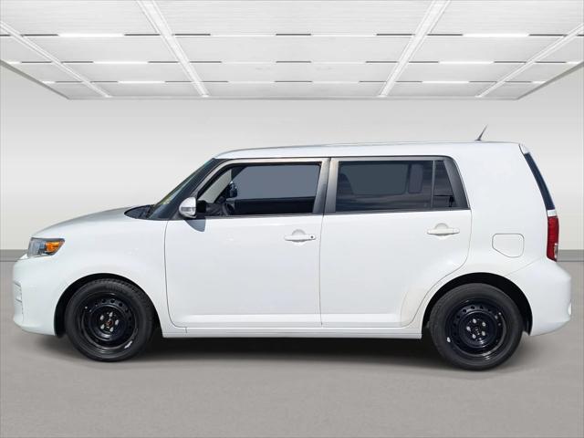 2015 Scion xB Base 2015 Scion xB Base