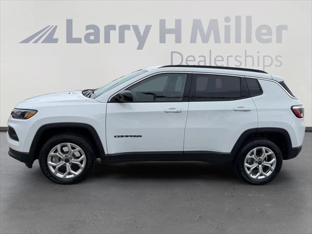2025 Jeep Compass Latitude 4x4 2025 Jeep Compass Latitude 4x4