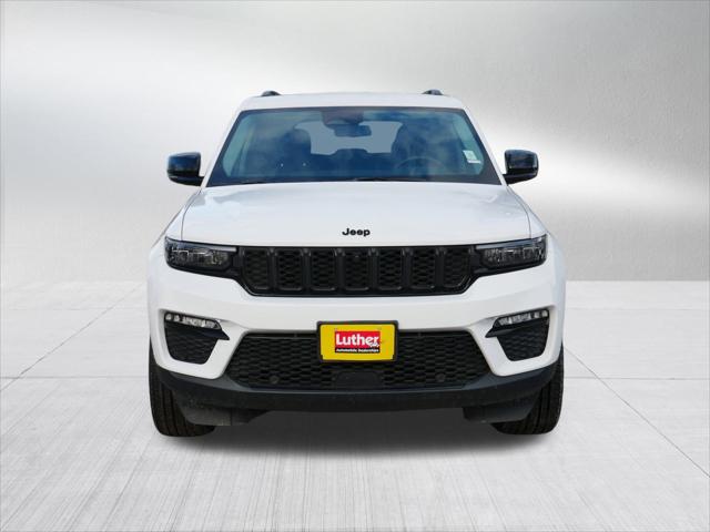 2023 Jeep Grand Cherokee Limited 4x4 2023 Jeep Grand Cherokee Limited 4x4