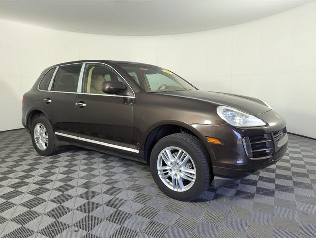 2010 Porsche Cayenne Base 2010 Porsche Cayenne Base