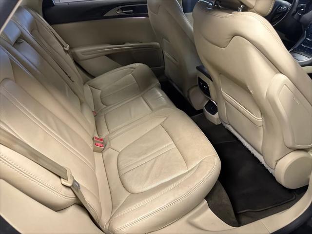 2014 Lincoln MKZ FWD