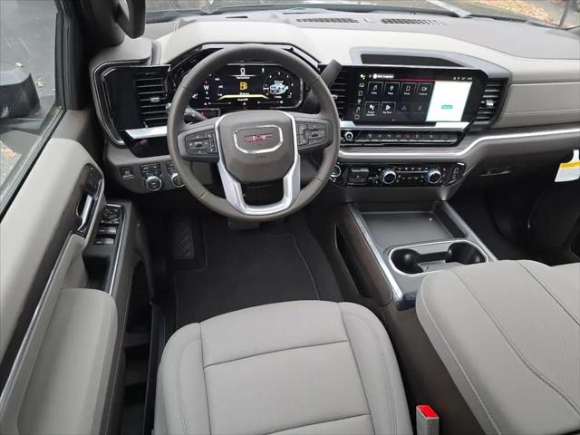2026 GMC Sierra 2500HD Crew Cab, Standard Bed, SLT, 4WD
