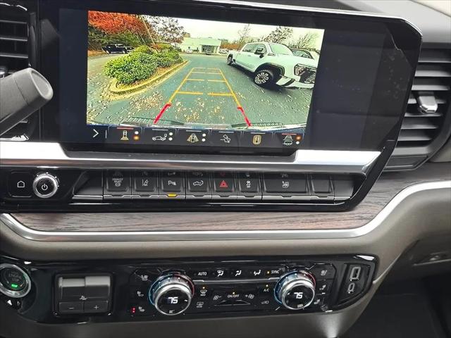 2026 GMC Sierra 2500HD Crew Cab, Standard Bed, SLT, 4WD
