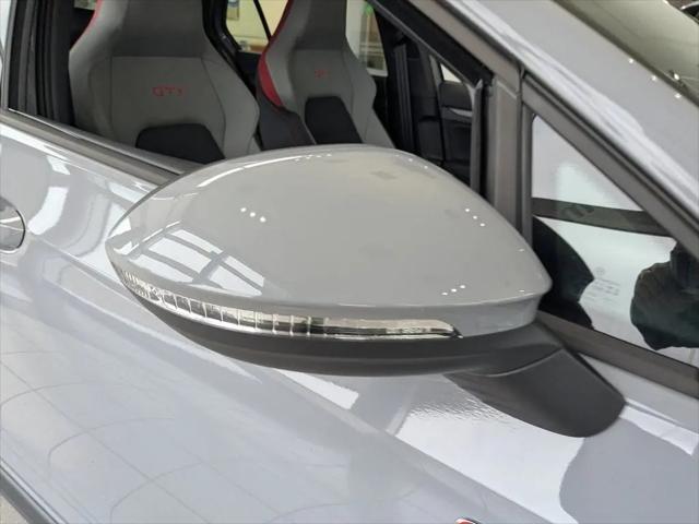 2026 Volkswagen Golf GTI SE