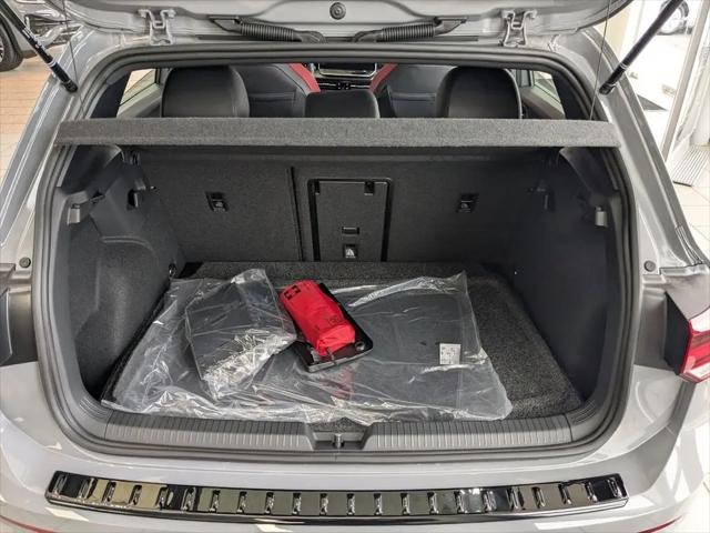 2026 Volkswagen Golf GTI SE